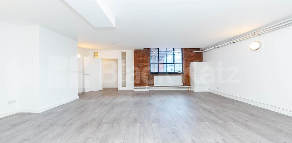 			2 Bedroom, 1 bath, 1 reception Apartment			 Dove Road, CANONBURY-ISLINGTON